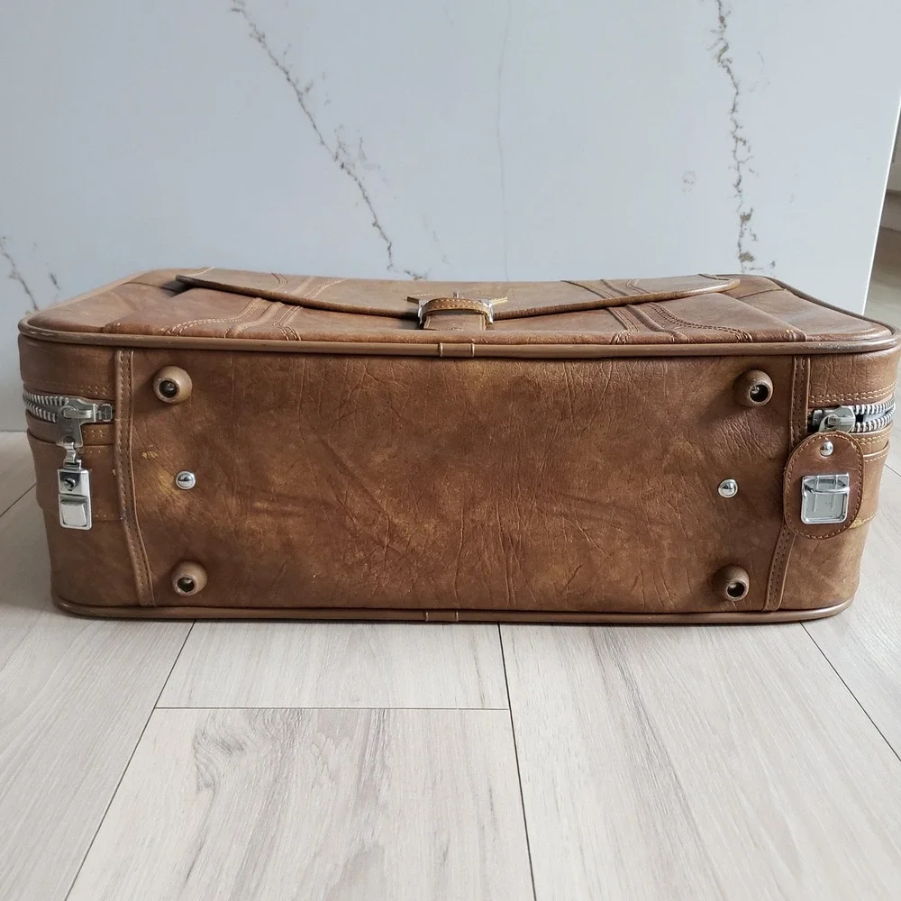 Escort American Suitcase Unisex Large Brown Luggage Works Vintage 1975‎ Carry On